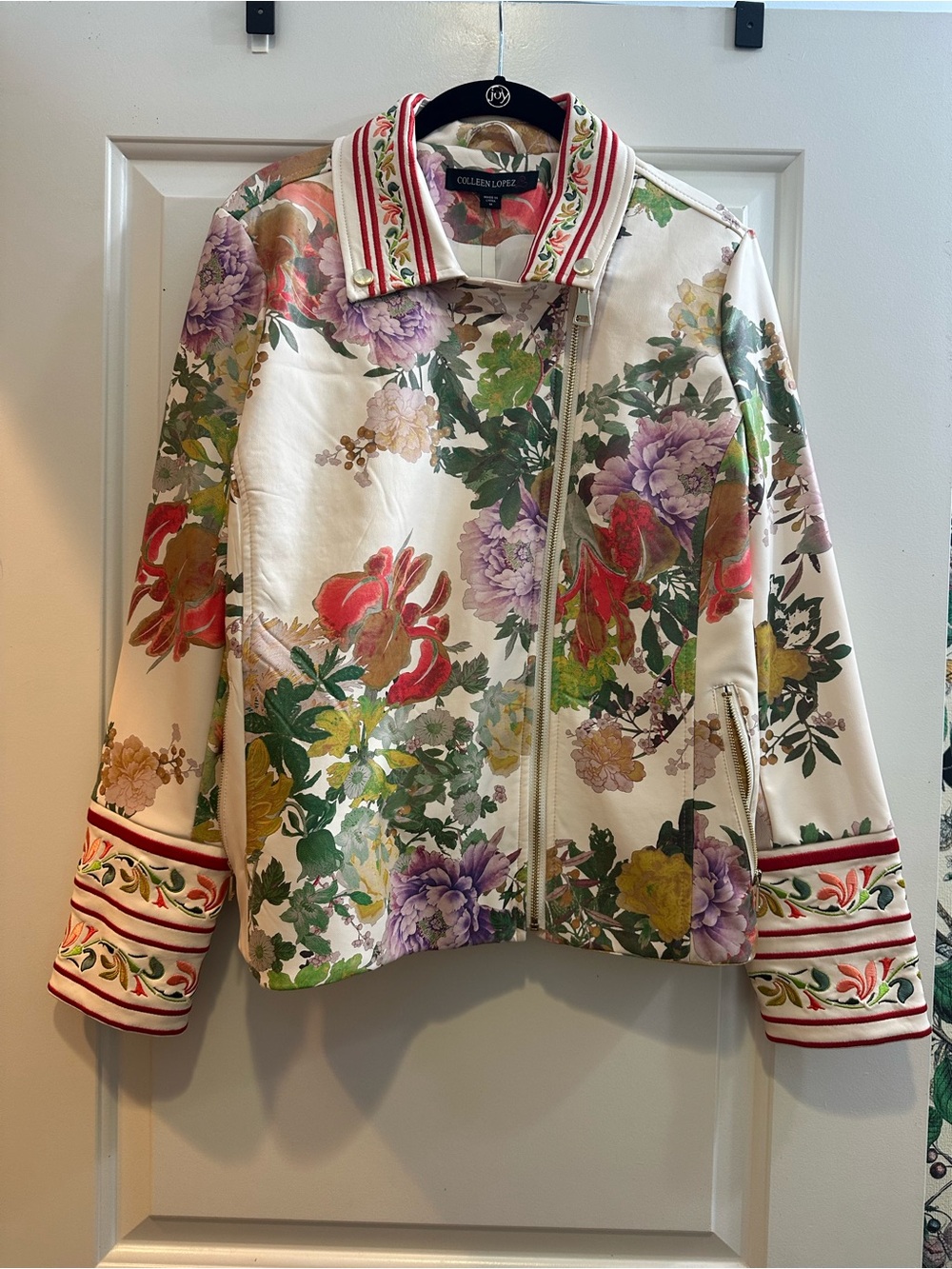 Colleen Lopez Cream Floral Jacket with Embroidered Trim